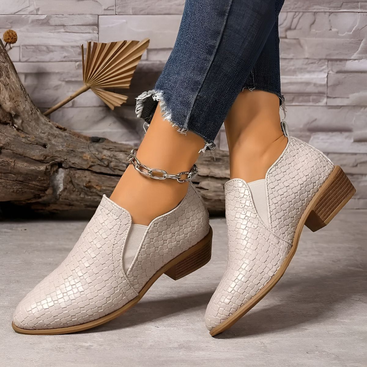 Thalienne - Elegant and Comfortable Oxford Shoes