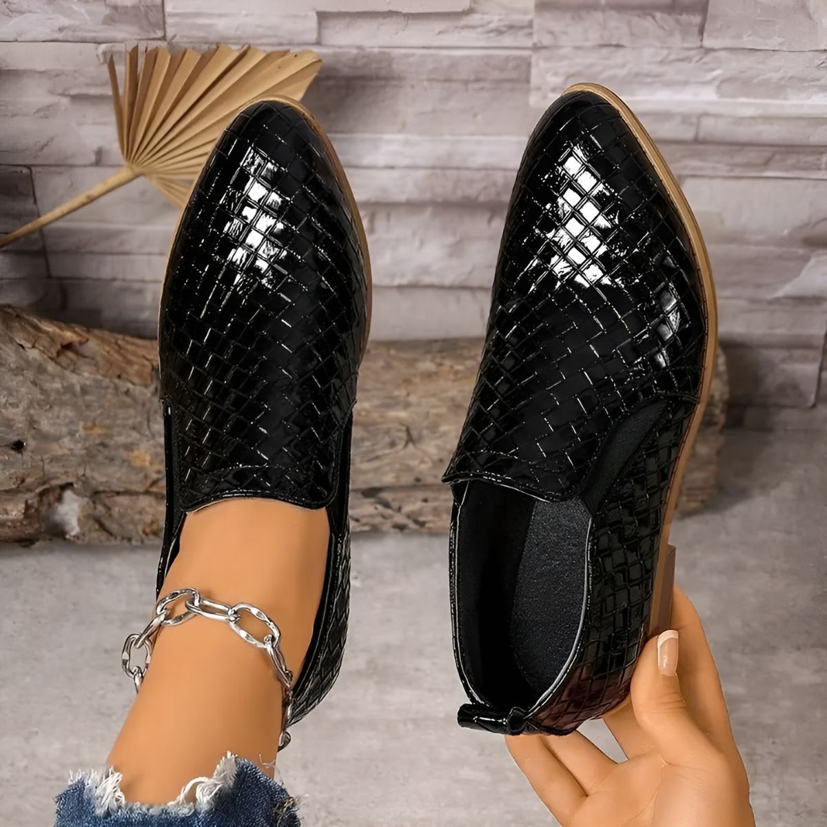 Thalienne - Elegant and Comfortable Oxford Shoes