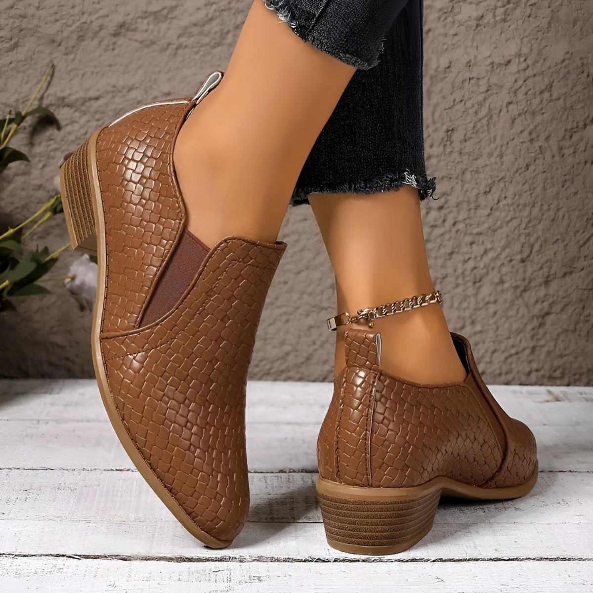 Thalienne - Elegant and Comfortable Oxford Shoes