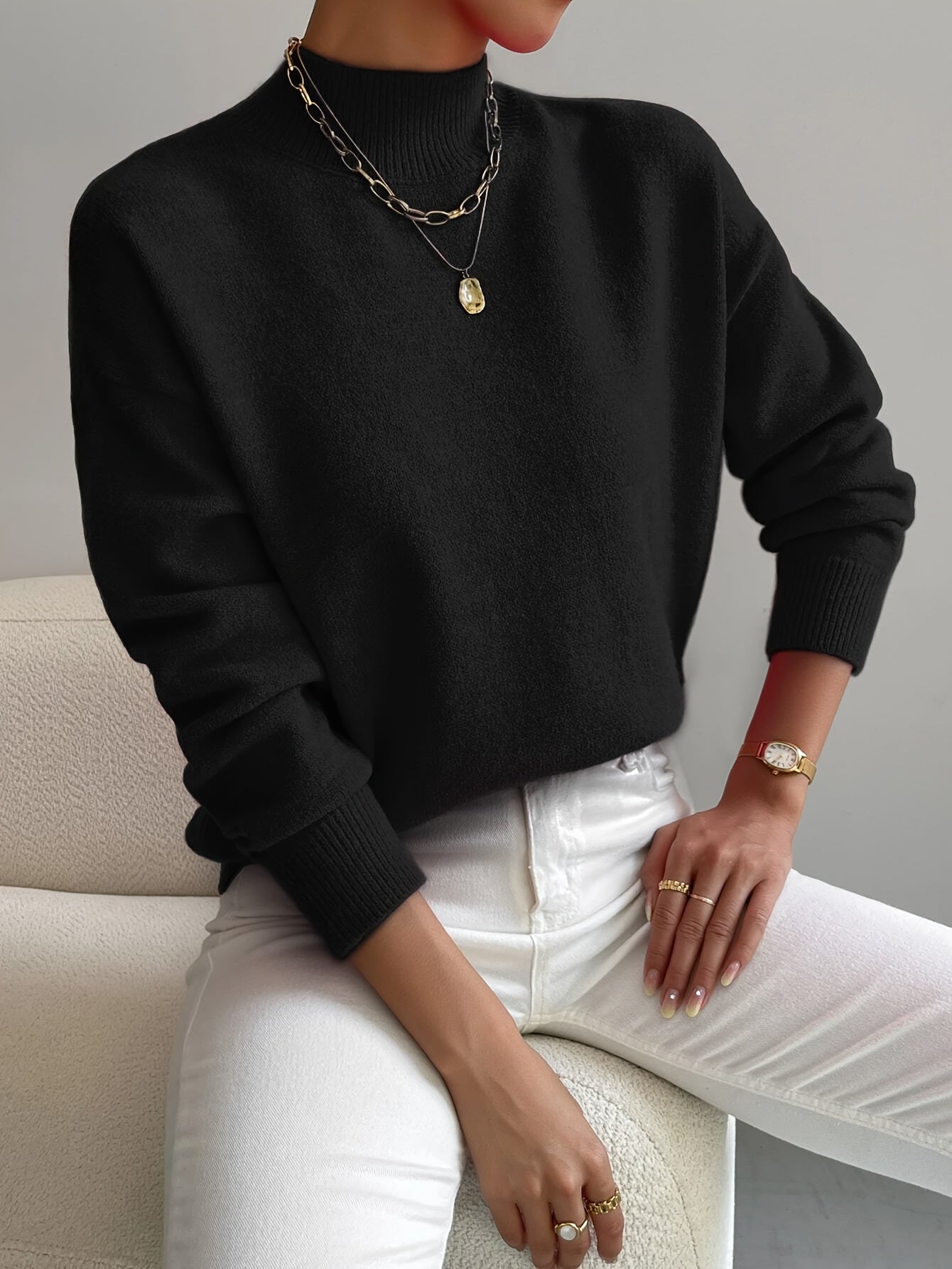 Victoria - Elegant and Warm Sweater
