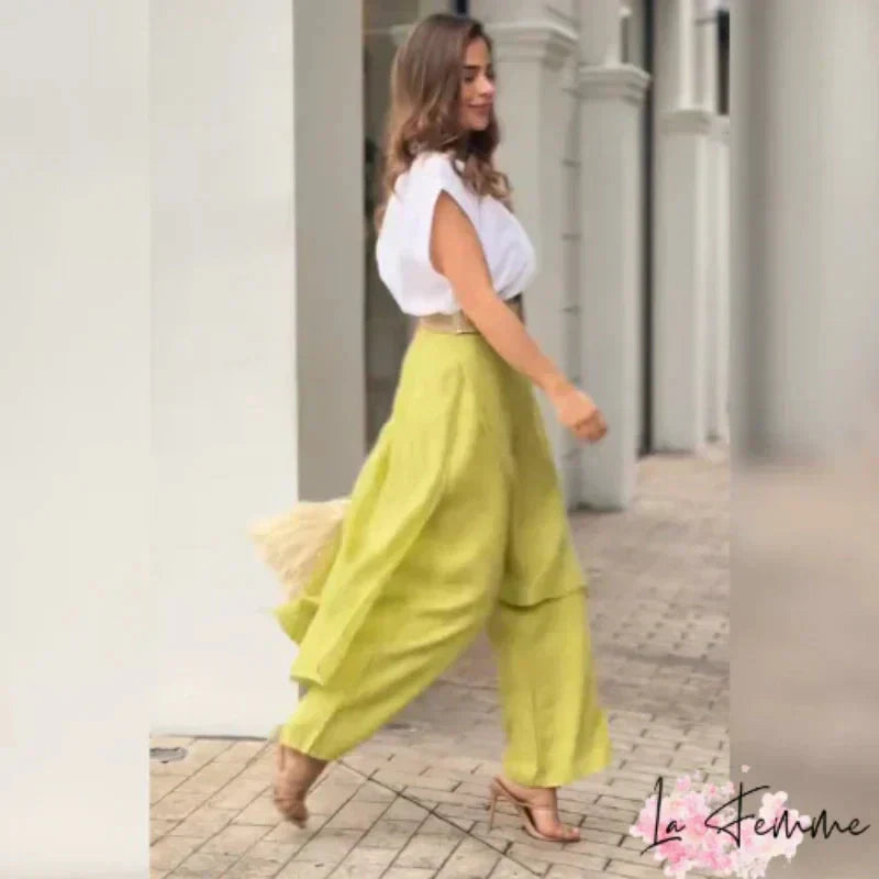 Myla - Women's Elegant Set: V-neck Top and Flared Pants